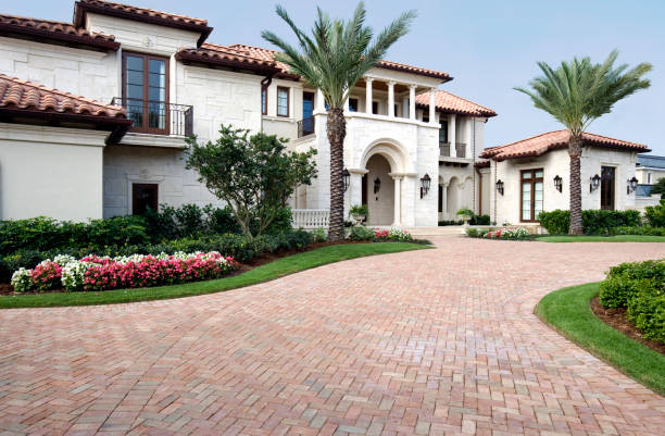 Trusted Auburn, MI Driveway Pavers Experts
